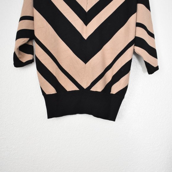 Premise Striped Chevron Batwing Sweater Top - Picture 4 of 12